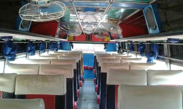 รถบัส พร้อมใช้งาน