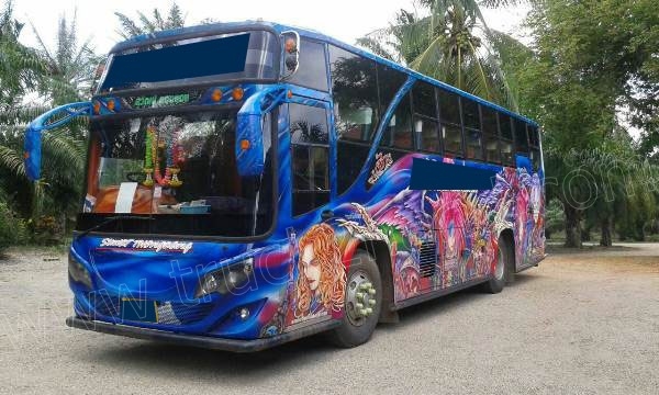 รถบัส พร้อมใช้งาน