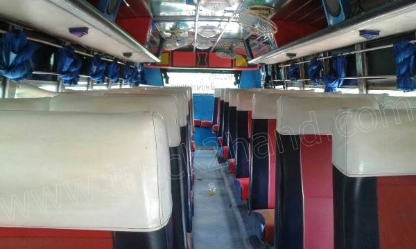 รถบัส พร้อมใช้งาน