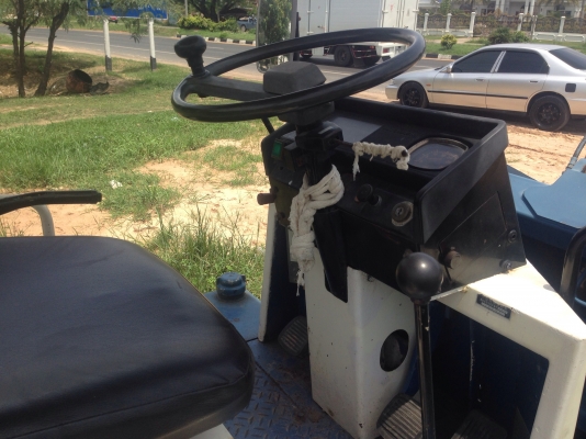 MITSUBISHI WS 300A Turbo รถตักล้อยางเอวอ่อน รถสวยสภาพเก่านอกพร้อมใช้งาน เครื่องแน่นแรงดีไม่มีเยิ้ม ตักได้ครึ่งคิว ช่วงล่างแน่น ยางสภาพดี 4 เส้นประมาณ 70\% พร้อมทำงานได้เลยไม่มีปัญหา ราคาต่อรองได้ครับ MITSUBISHI WS 300A Turbo รถตักล้อยางเอวอ่อน รถสวยสภาพเก่านอกพร้อมใช้งาน เครื่องแน่นแรงดีไม่มีเยิ้ม ตักได้ครึ่งคิว ช่วงล่างแน่น ยางสภาพดี 4 เส้นประมาณ 70\% พร้อมทำงานได้เลยไม่มีปัญหา ราคาต่อรองได้ครับ