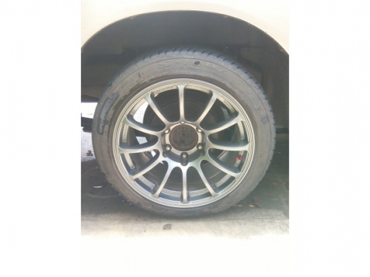 แม็กRZ17พร้อมยางปี13ขาย12500