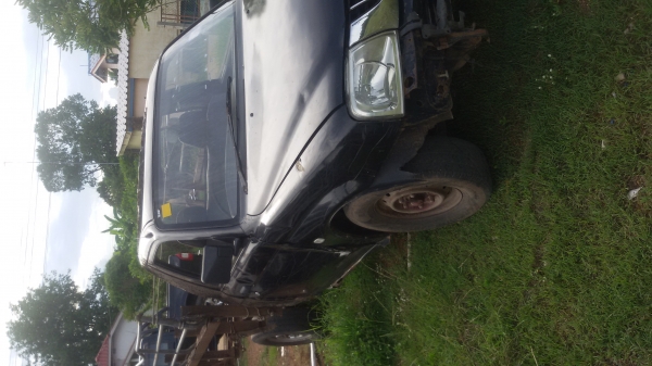 มิตซูบิชิ Strada