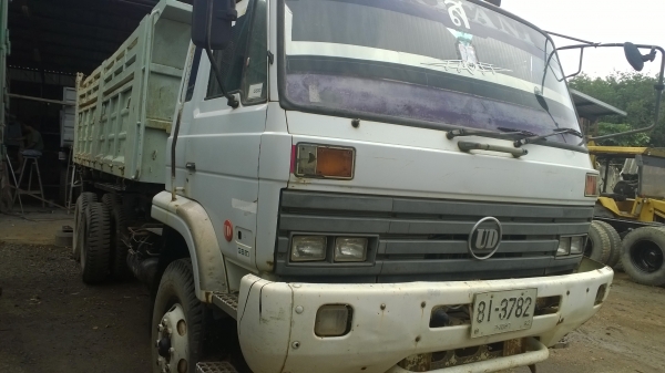 (ขายหัว-คัสซี)10ล้อดั้ม230แรงNISSAN UD CWM430M รถห้างแท้ สภาพเดิมๆสีเดิม..สวย.รถบริษัทรับเหมาก่อสร้างฯ