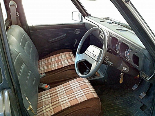 MAZDA, FAMILIA 1.3 ปี93 เกียร์ธรรมดา 4เกียร์ max17