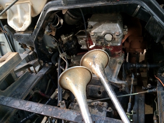 ขายด่วน1Jสมอเงินดั้มสามมิตรลอนเฉียง รถสวยสดเดิมบาง ขายด่วน1Jสมอเงินดั้มสามมิตรลอนเฉียง รถสวยสดเดิมบาง