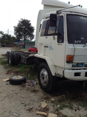 ขายแชสซีสิบล้อ ISUZU FVM12MY เครื่อง 6BG1-175 แรง 1 เพลา ปี 31 ทะเบียนพร้อม