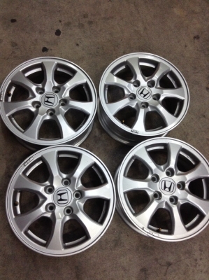 ขายแม็กcivicขอบ15 ถูกๆ ด่วนน