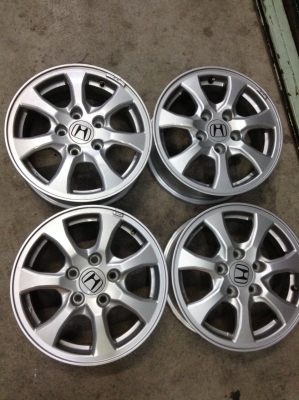 ขายแม็กcivicขอบ15 ถูกๆ ด่วนน