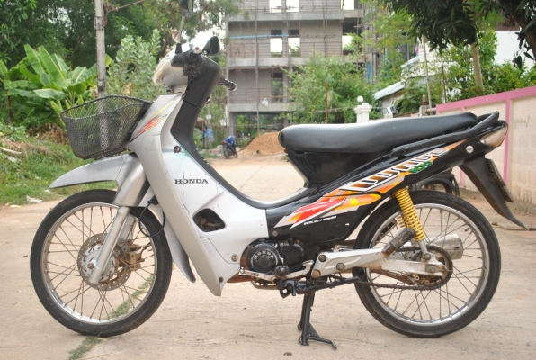 ขาย honda wave110 รุ่นดีสเบรค สีเทาดำ ราคา11500 บาท