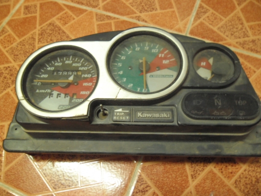 -ขายไมล์เซอร์ปีโก้