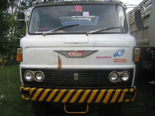 HINO  KM  บรรทุกน้ำ  270000  บาท