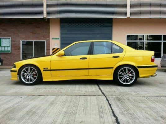 ขายE36 BODY 325  เครื่อง1J-GE ติดLPG ชุดแต่งM3  ล้อM5  ฝาหน้าCARBON สีเหลืองY77 FERARI รถสวย สีสวย มีเสน่ห์
