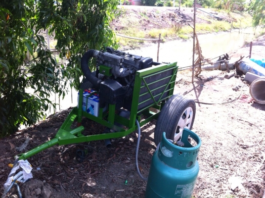 ขายเครื่องสูบน้ำใช้แก๊ส LPG 100\%ราคา 32000