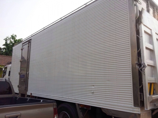 ขายตู้แห้งติดแอร์ Thermoking มีลิฟท้าย ด้านนอกยาว 7.45 เมตร ในยาว 7.25 เมตร (เฉพาะตู้) ขายตู้แห้งติดแอร์ Thermoking มีลิฟท้าย ด้านนอกยาว 7.45 เมตร ในยาว 7.25 เมตร (เฉพาะตู้)