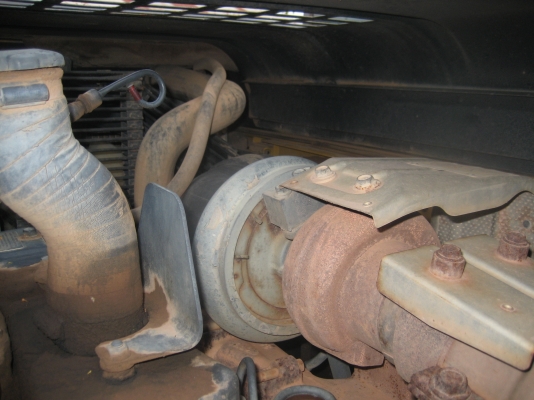 KOMATSU  PC  200 รุ่น 7   2,300,000  บาท