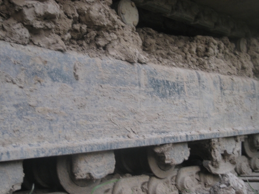 KOMATSU  PC  200 รุ่น 7   2,300,000  บาท