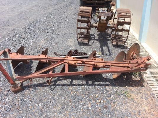 ผานบุก 5 ใบ สภาพเดิมๆ ตามรูปขายตามสภาพถูกๆ 9500