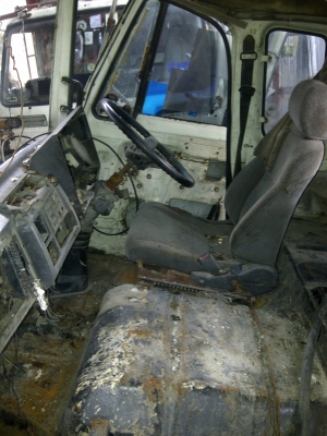 ขาย...หัวรถบรรทุกสองหัว ขาย...หัวรถบรรทุกสองหัว