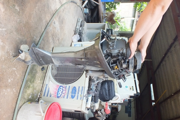 ขายเครื่องเรือ honda 4 จังหวะ 2สูบ พร้อมใช้งาน