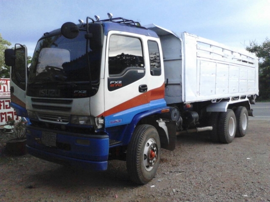 ขายสิบล้อ210หัวเด้ก้า. เครื่อง240เทอรโบอินเตอร์. เกียรฟูเลอร. สภาพพร้อมใช้้