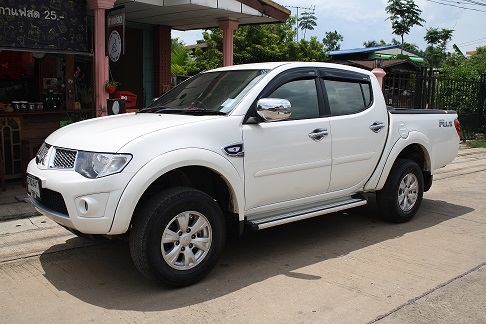ขายมิตซูบิชิ ไททัน สีขาวมุข 2.4 cng ปี 56 ขายมิตซูบิชิ ไททัน สีขาวมุข 2.4 cng ปี 56