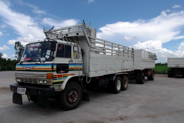 ขายสิบล้อF18ดรั้มแม่ลูกเครืองJO8C260แรงม้ารถใช้งานดีมาก