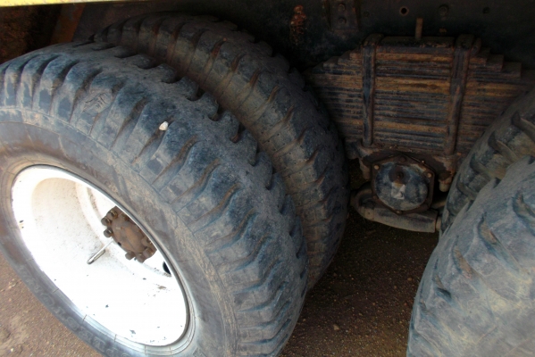 ขายสิบล้อF18ดรั้มแม่ลูกเครืองJO8C260แรงม้ารถใช้งานดีมาก