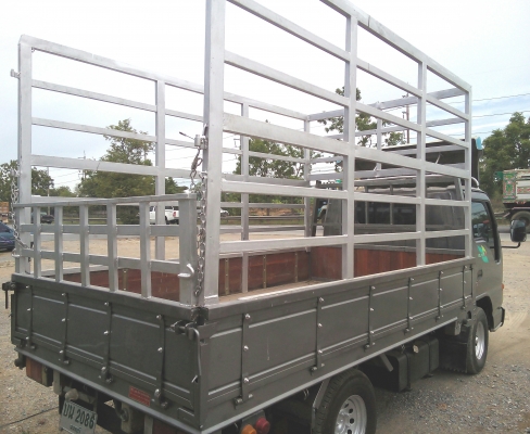 4 ล้อบรรทุก * ไม่ติดเวลา * ISUZU  NKR 100 แรงม้า  *ยาว 3.20 ม.*  รถสวยเดิม+สวยจริง * สภาพรถพร้อมใช้งานครับ * มีเล่มพร้อมโอน