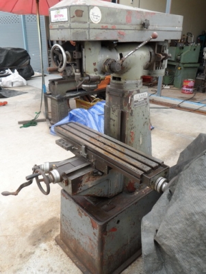 ขายครับขายมิลลิ่งเบอร์ 1 ฐานหล่อ ไต้หวัน เก็บเก่าเอามาปัดฝุ่น สภาพตามรูป มอเตอร์ 1 HP ไฟบ้าน พร้อมใช้ 40000 บาท 0814583376 ช่างเอกมีบริการจัดส่งทั่วประเทศ