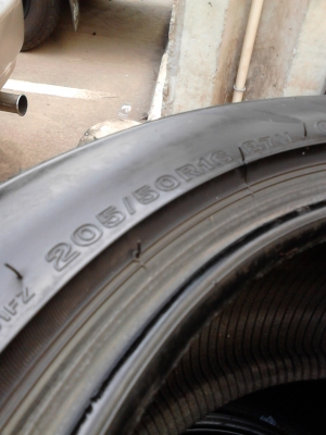 205/50R16  BRIDGESTONE MY-01 มี 3 เส้น  TEL.081-427-3941