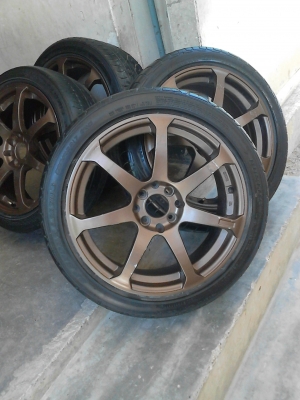 แม๊กสวยๆ ขอบ 17 ขนาด 4 รู  พร้อมยาง 205/45R17   17X7JJ  มี 4 ล้อ TEL.081-427-3941