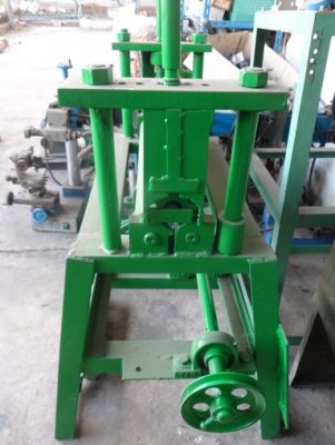 ขายครับขายเครื่องม้วนท่อ ขนาดประมาณ 2 ฟุต สภาพตามรูปไม่มีมอเตอร์ 9000 บาท 0814583376 ช่างเอก มีบริการจัดส่งทั่วประเทศ ขายครับขายเครื่องม้วนท่อ ขนาดประมาณ 2 ฟุต สภาพตามรูปไม่มีมอเตอร์ 9000 บาท 0814583376 ช่างเอก มีบริการจัดส่งทั่วประเทศ