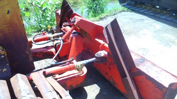 รถแทรคเตอร์ KOMATSU D20-5 P ตีนเป็ด รถใช้งานดี