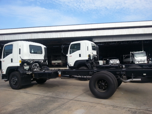ISUZU 6 ล้อใหญ่