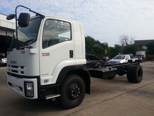 ISUZU 6 ล้อใหญ่