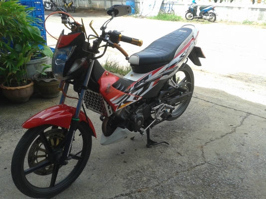 ขาย Honda sonic Rs ตัวใหม่ ปี 53 ขายถูกมากๆ 27000