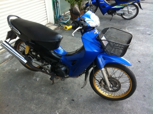 ขายเวฟ125สตาร์ทมือ สวยๆทะเบียนกรุงเทพ