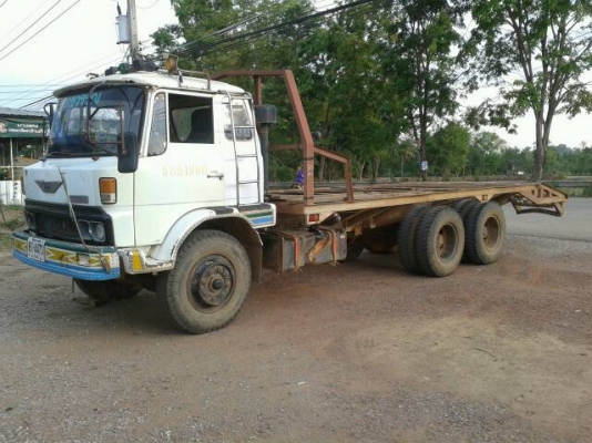 10ล้อเทเลอร์ บรรทุกแบคโฮ HINO KT925 เครื่องHO7D บรรทุก200