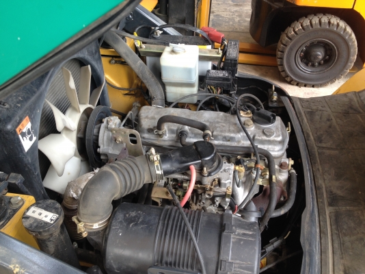 ขายโฟล์คลิฟท์ KOMATSU โคมัตสุ 2.5ตัน รุ่น16 เสายกได้สูง4เมตร เครื่องยนต์เบนซิน งาเทได้ ฮิงฟอร์คสภาพเดิมๆใช่งานน้อยมาก 1559ชั่วโมง สนใจติดต่อ บริษัท ชัยเสรียานยนต์ จำกัด ติดต่อโดยตรงที่ 086-0801238 ทางบริษัทมีบริการเช่าเครื่องจักร รายวัน/รายเดือน ซ่อมบำรุง