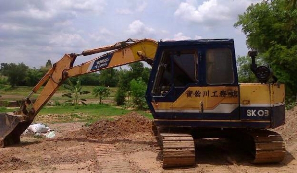 **350,000 บ.ต่อรอง**ขายแบคโฮ KOBELCO MARK2 SK03 (เทียบเท่าPC60) เครื่องเดิมปั้มเดิม แน่นดีแรงดี ทำงานดีไม่โหลด เอวดี ช่วงล่าง โซ่ ใบแทร็ก โรลเลอร์ สภาพ70\% บอดี้ดีสวย สีสันดี บูมอาร์มดีมีปะ1แผล รถทำงานปกติ สัญญาซื้อขาย พร้อมใช้ พร้อลุยงาน ราคาต่อรองได้เด้อ