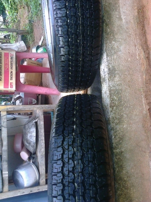 ล้อกระทะขอบ16พร้อมยางใหม่ป้ายแดง205R16บิดโตน(มี2ล้อซื้อแยกก็ขาย)