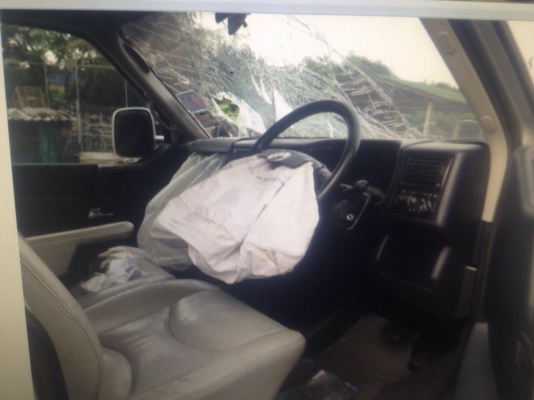 ขายซาก VOLKSWAGEN CARAVELLE 2.8 GL VR6 สีเทา ปี2002 พร้อมเล่มโอนลอย