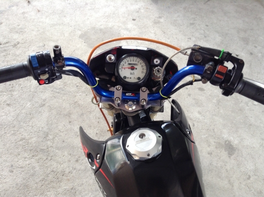 ขาย!!! KSR สภาพสวย ล้อแม็ก ท่อสูตรเสียงเพราะ ปี52 รถเครื่องดีคับ ทะเบียนครบ ภาษี57