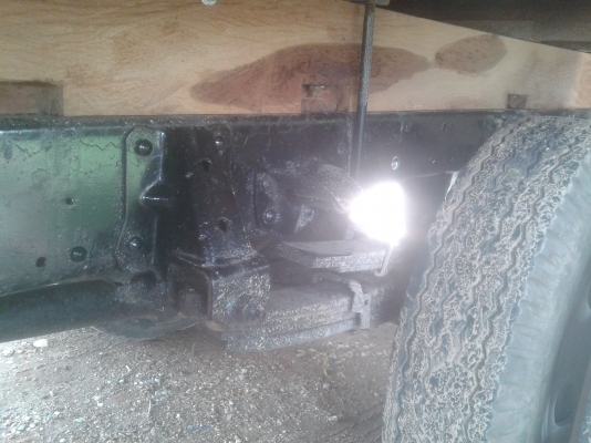 ขาย6 ล้อ  ISUZU NKR ปี41) (ดาวน์125000จัดแนนซ์ทุกจังหวัด)ใช้แค่บัตร+สำเนาบ้านอนุมัติเลย)ติดแบล็คลิสก็ซื้อได้)รถห้างแท้ๆตัวสุดท้าย เกียร์สั้นแท้ๆจากศูนย์พื้นกระบะเป็นเหล็กหนาแข็งแรง คอกเหล็กใหญ่ยางสวย 6 เส่้น รถสวย