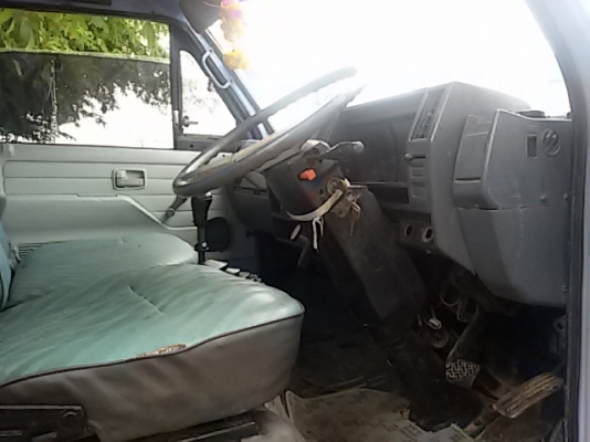 ขาย6 ล้อ  ISUZU NKR ปี41) (ดาวน์125000จัดแนนซ์ทุกจังหวัด)ใช้แค่บัตร+สำเนาบ้านอนุมัติเลย)ติดแบล็คลิสก็ซื้อได้)รถห้างแท้ๆตัวสุดท้าย เกียร์สั้นแท้ๆจากศูนย์พื้นกระบะเป็นเหล็กหนาแข็งแรง คอกเหล็กใหญ่ยางสวย 6 เส่้น รถสวย