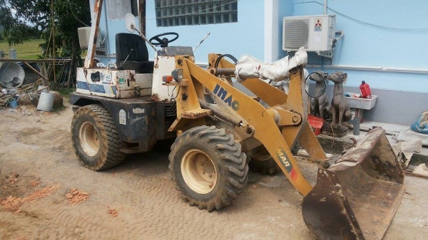 ขาย รถตักเล็ก YANMAR  รุ่น V3