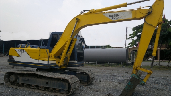 ขายรถแบคโฮ KOBELCO SK-120-T ไฟฟ้าเต็ม รถสวย เทียบเท่าเก่านอก รับรองรถสวยจริงๆ สนใจรีบจองเลยนะ