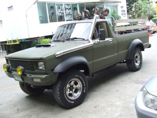 <No.2>Mazda B2000โคตรหล่อหนึ่งเดียวในสยาม! แต่งแนว Off road เต็มสูบ