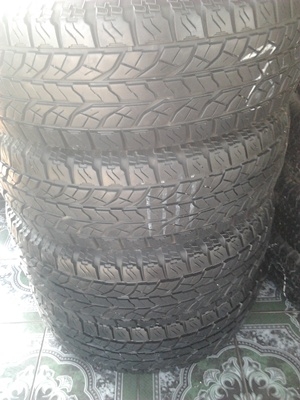 ขายยาง265/70/16ปี 4609 YOKOHAMA GEOLANDAR A/T-S 1 ชุด  ราคา :  5,600.00  บาท