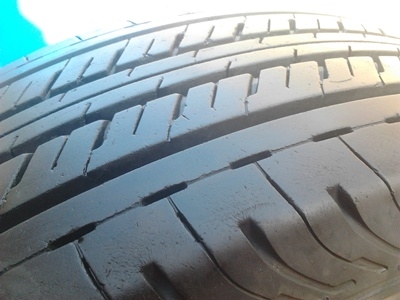 ขายยาง205/70/15 ปี 11  BRIDESTONE  DURAVIS R611    1    ชุด